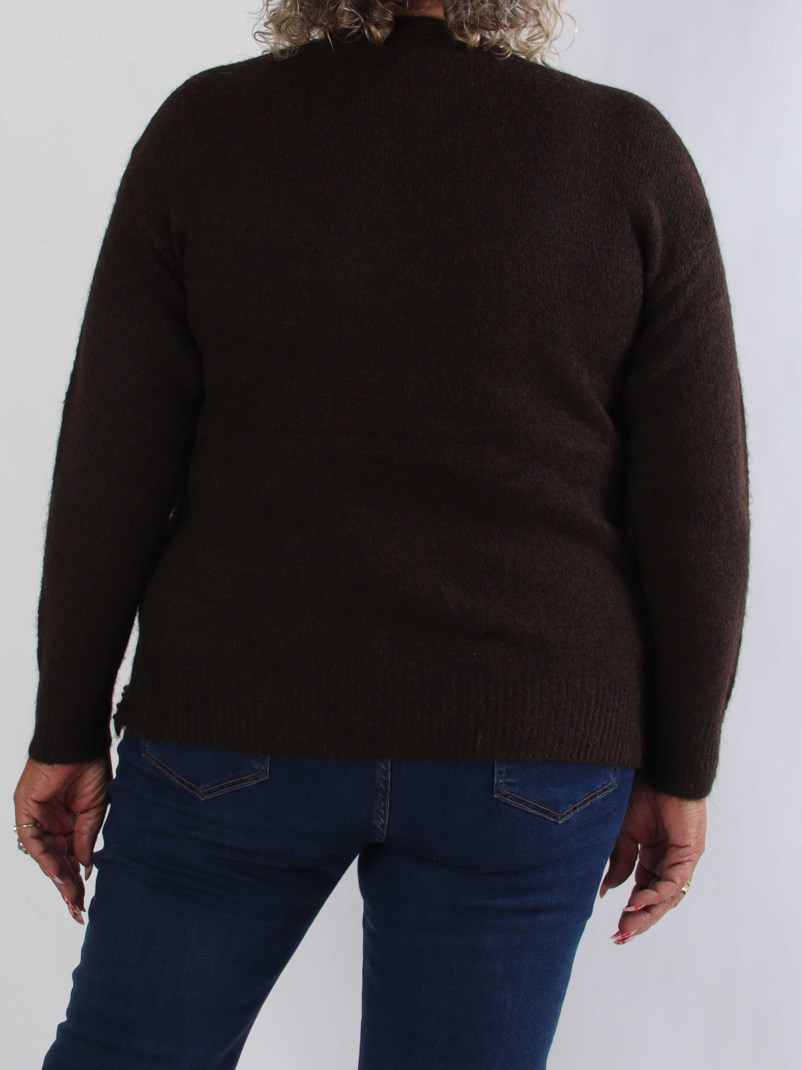 Ondine - Elegant plus size strikbluse med fine hvide perler og lille slids
